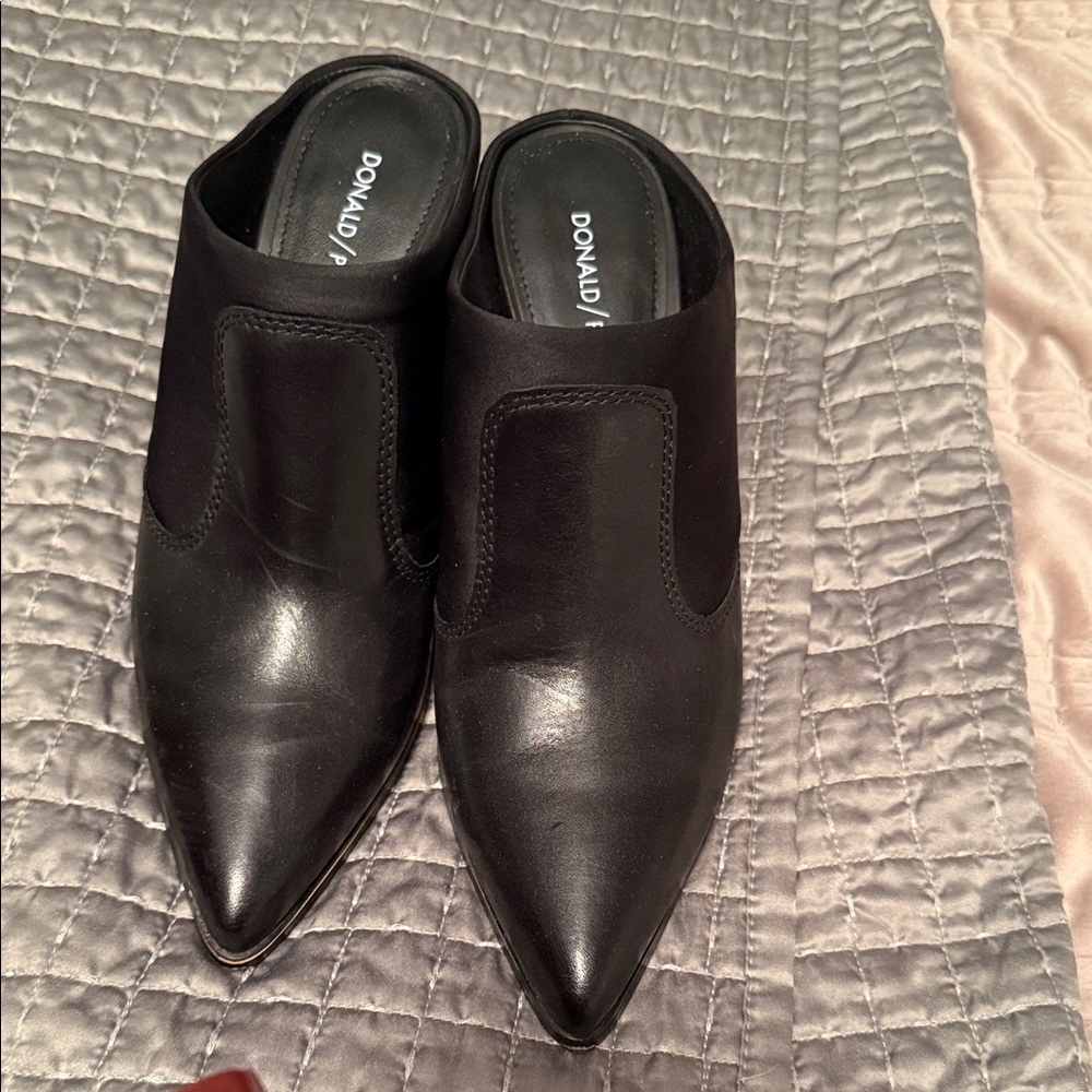 Donald J. Pliner Black Leather Mules